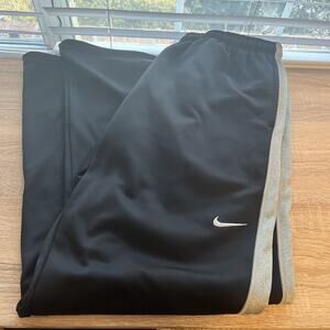 Nike Dri-Fit Therma Training Pants Mens Size Xl Black Sweatpants Swoosh Pockets